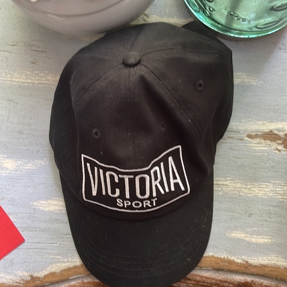 Victoria’s Secret Classic Black Baseball Hat EUC - Picture 4 of 4